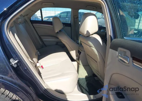 2011 Chrysler 300 Limited z USA, uszkodzony, nr VIN 2C3CA5CG4BH548098